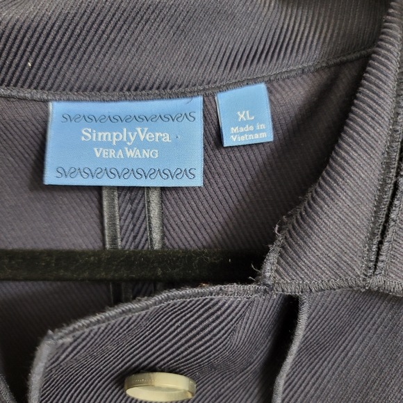 Simply Vera.  Vera Wang jacket.  NWT.  XL.  (596) - Picture 4 of 5